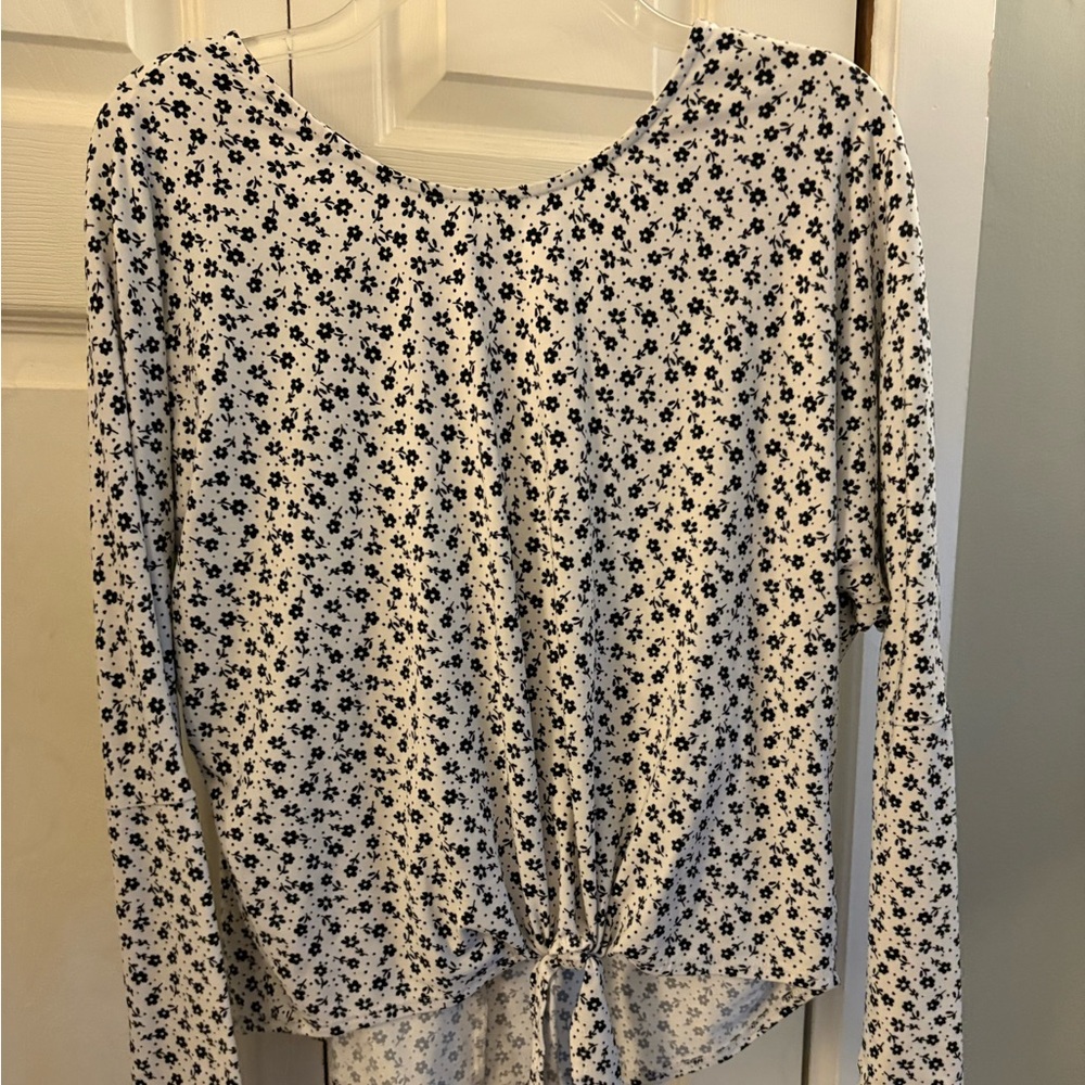 Iz Byer Black and White Floral Blouse